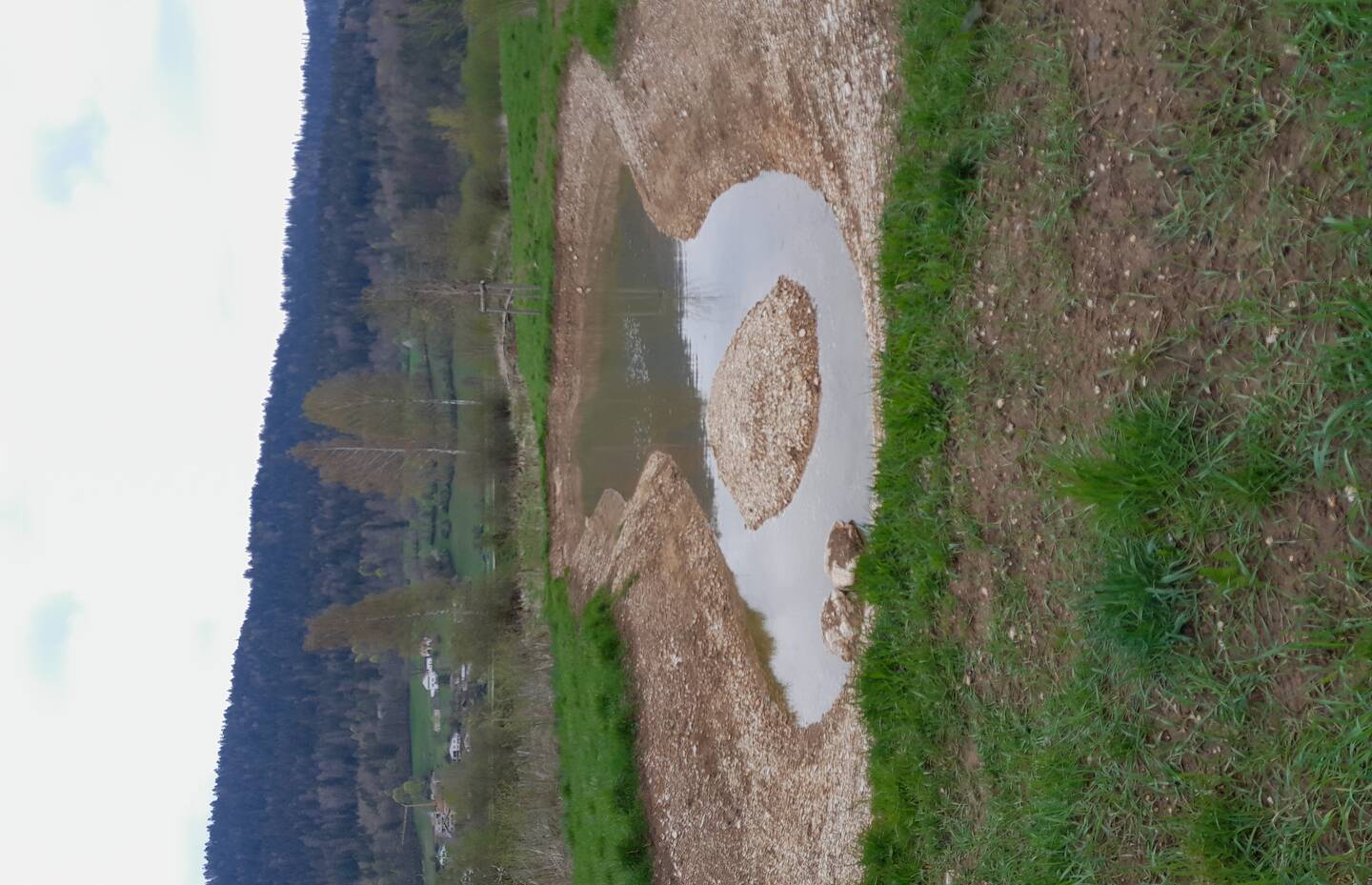 Val-de-Travers : une zone d’eau calme à Môtiers